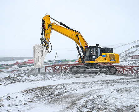 Winter / cold zones Hydraulic Breakers