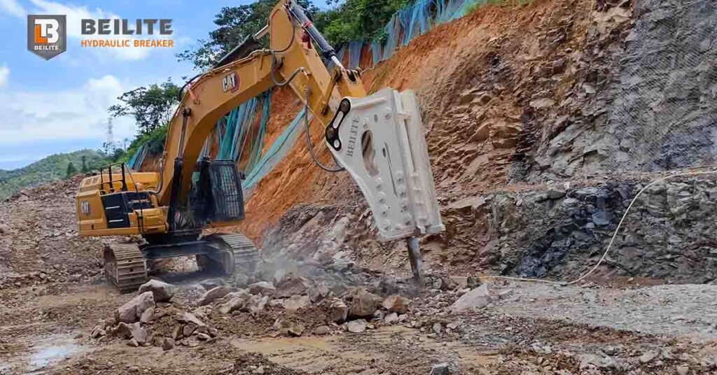 CAT Excavator Hydraulic Hammers in South Africa: Complete Guide to Compatibility, Sizes & Applications (2026)